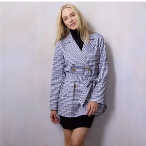 Lauren Conrad Shirttail-Hem Trench Jacket